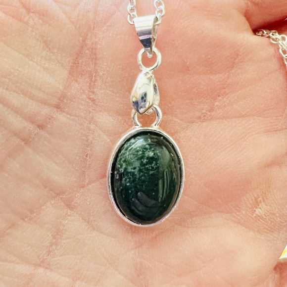 Moss Agate Sterling Silver Necklace, Handmade by Wandering Bunny LLC - Picture 4 of 12